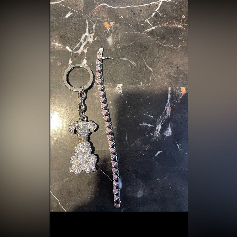 Woman’s braclet and Lab key chain - Picture 4 of 4